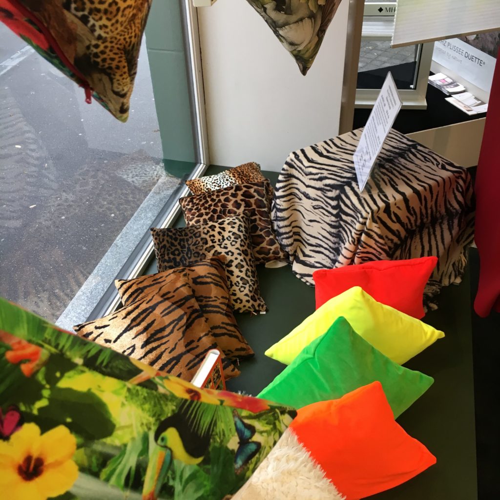We love 80ies Schaufenster Nr. 3: Welcome to the Jungle